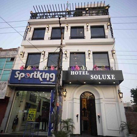 Hotel Soluxe Yamunānagar Exteriér fotografie