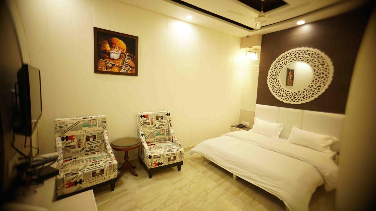 Hotel Soluxe Yamunānagar Exteriér fotografie