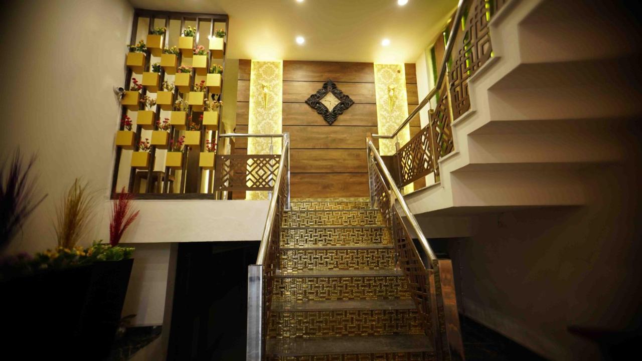 Hotel Soluxe Yamunānagar Exteriér fotografie