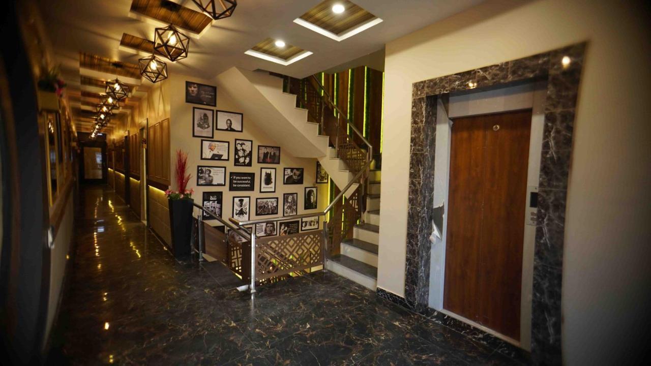 Hotel Soluxe Yamunānagar Exteriér fotografie
