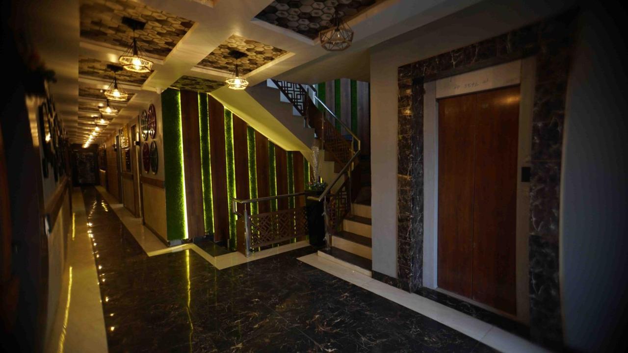 Hotel Soluxe Yamunānagar Exteriér fotografie